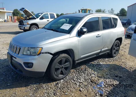 2013 Jeep Compass Sport из США, поврежденный, VIN 1C4NJDBB5DD245402